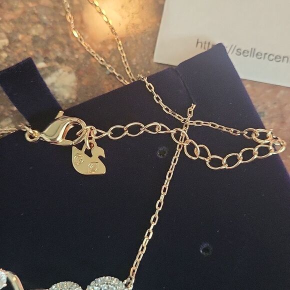 Swarovski Infinity Heart Pendant Necklace - Picture 5 of 6
